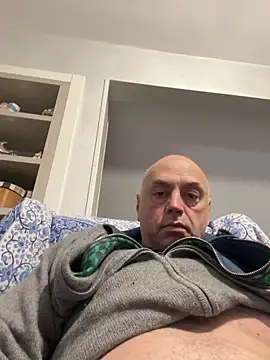 Snapshot of pantomax chatting on 03/22/25, 02:48 pantomax online show from 03/22/25, 02:48