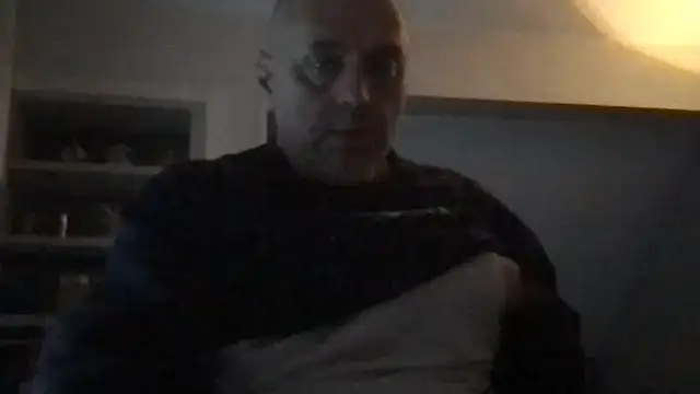 Snapshot of pantomax chatting on 10/21/25, 03:13 pantomax online show from 10/21/25, 03:13