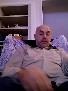 Snapshot of pantomax chatting on 11/15/25, 03:48 pantomax online show from 11/15/25, 03:48