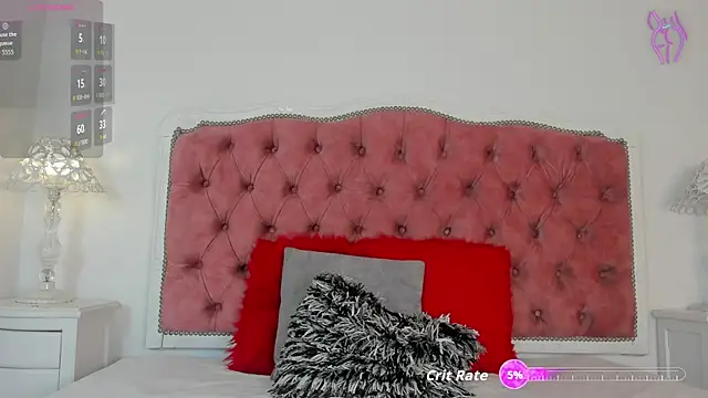 Snapshot of amberlitle chatting on 09/24/25, 12:08 amberlitle online show from 09/24/25, 12:08