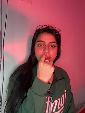 Cassie-millers online show from 12/04/24, 04:27