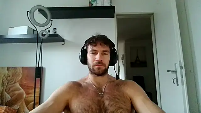 alpha-hunk online show from 12/02/25, 01:39