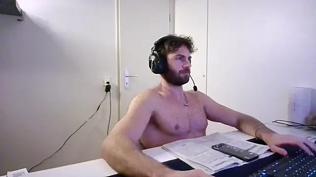 alpha-hunk online show from 01/05/26, 05:27