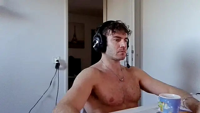 alpha-hunk online show from 01/15/26, 01:37