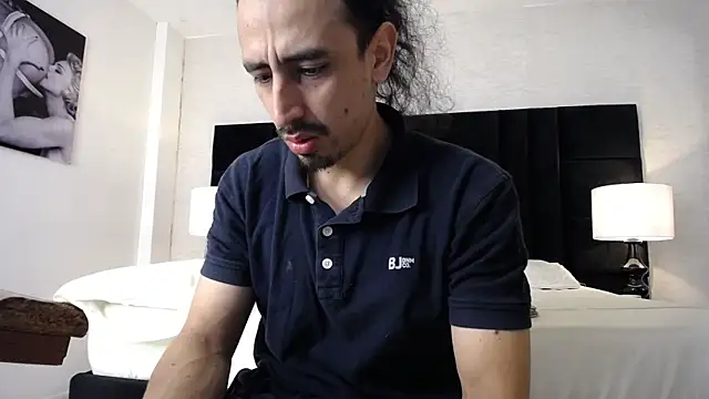 Sr Magnus  online show from 02/19/25, 12:44