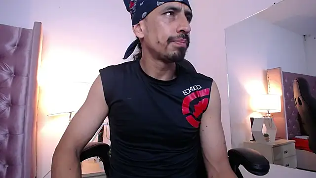 Sr Magnus  online show from 10/20/25, 06:36