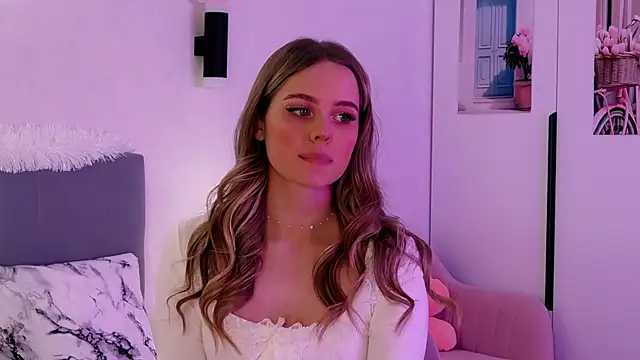 Snapshot of SIlviaBeyt chatting on 01/19/25, 11:10 SIlviaBeyt online show from 01/19/25, 11:10