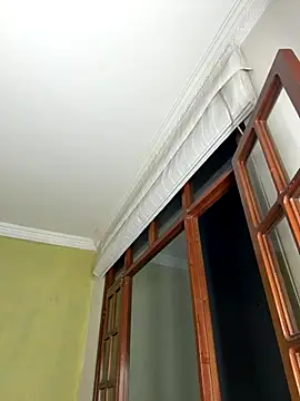 aurora divine online show from 10/30/25, 10:54