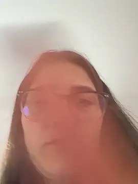 aurora divine online show from 11/13/25, 10:52