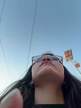 aurora divine online show from 02/25/26, 10:52