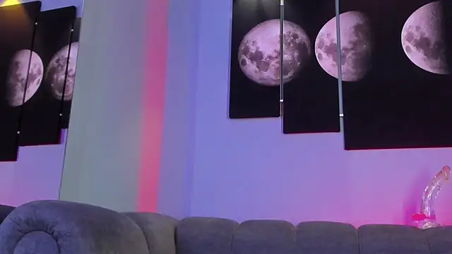 Snapshot of maddy_walker chatting on 12/19/24, 06:56 maddy walker online show from 12/19/24, 06:56