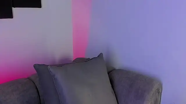 Snapshot of maddy_walker chatting on 12/31/24, 12:54 maddy walker online show from 12/31/24, 12:54