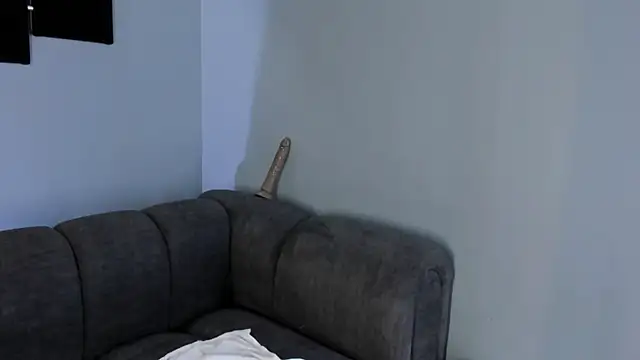 Snapshot of maddy_walker chatting on 02/05/25, 02:19 maddy walker online show from 02/05/25, 02:19