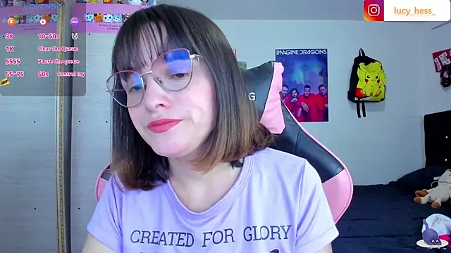 Lucyy-hess online show from 10/22/25, 08:41