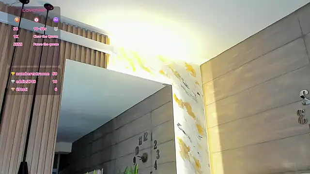 Snapshot of MadyJackson chatting on 02/19/25, 02:44 MadyJackson online show from 02/19/25, 02:44