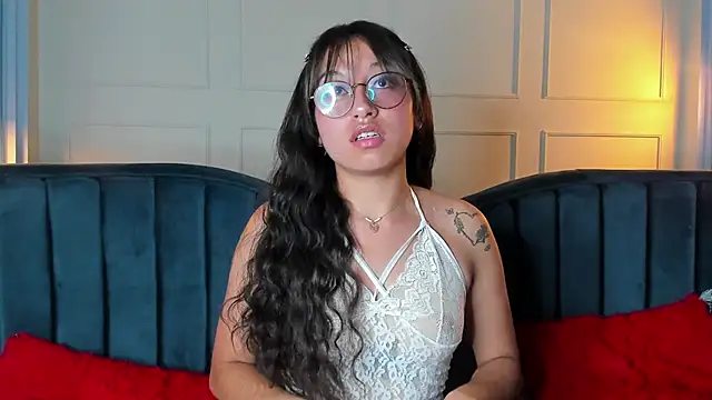 Snapshot of MadyJackson chatting on 02/21/25, 07:54 MadyJackson online show from 02/21/25, 07:54