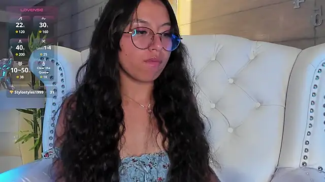 Snapshot of MadyJackson chatting on 02/26/25, 11:04 MadyJackson online show from 02/26/25, 11:04