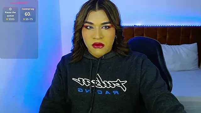 Snapshot of alexiaaross chatting on 11/13/25, 08:02 alexiaaross online show from 11/13/25, 08:02