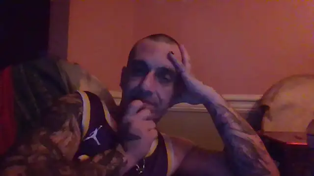 Snapshot of CandiedPompano chatting on 11/01/25, 06:48 CandiedPompano online show from 11/01/25, 06:48