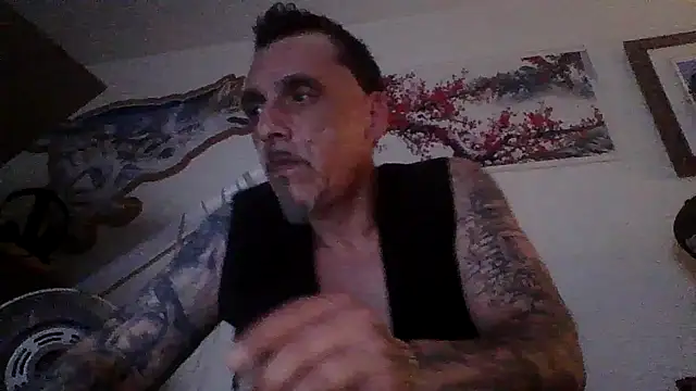 Snapshot of CandiedPompano chatting on 06/28/26, 02:17 CandiedPompano online show from 06/28/26, 02:17