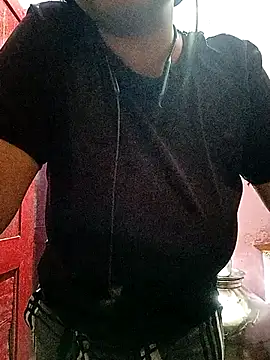 ruhi2003 online show from 02/16/25, 06:32