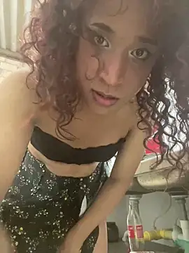 zahrivk1 online show from 12/10/24, 07:26