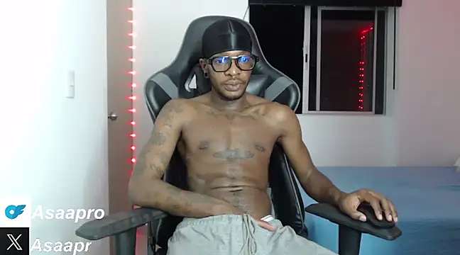 Snapshot of asaapr chatting on 01/25/25, 07:28 asaapr online show from 01/25/25, 07:28