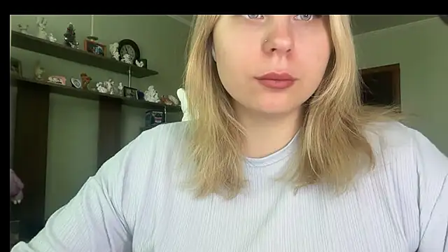 Thalia  Star online show from 03/19/26, 07:56