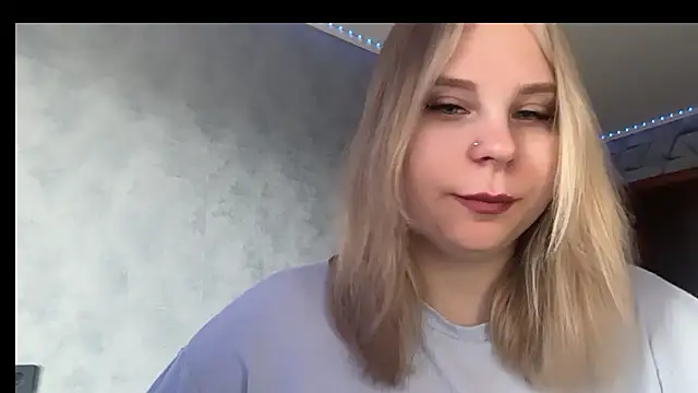 Thalia  Star online show from 04/10/26, 09:03