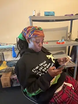 choclatepeaach online show from 10/30/25, 06:30