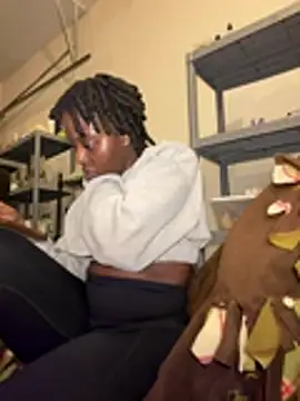 choclatepeaach online show from 02/05/26, 06:01