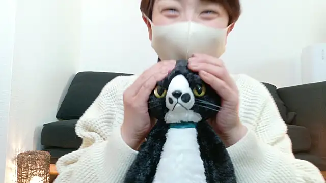 Snapshot of Risa_06 chatting on 12/29/24, 02:17 Risa 06 online show from 12/29/24, 02:17