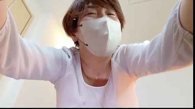 Snapshot of Risa_06 chatting on 01/10/25, 03:58 Risa 06 online show from 01/10/25, 03:58