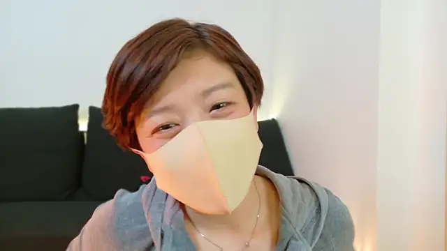 Snapshot of Risa_06 chatting on 01/25/25, 04:24 Risa 06 online show from 01/25/25, 04:24