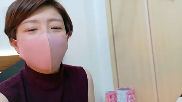 Snapshot of Risa_06 chatting on 01/31/25, 03:33 Risa 06 online show from 01/31/25, 03:33