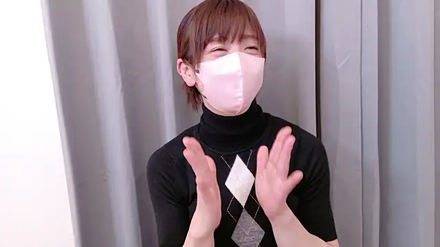 Snapshot of Risa_06 chatting on 11/28/25, 11:57 Risa 06 online show from 11/28/25, 11:57