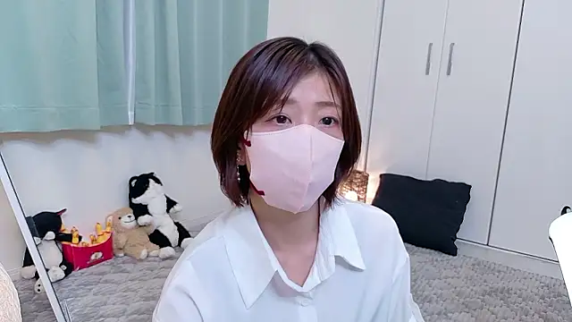 Snapshot of Risa_06 chatting on 05/22/26, 12:55 Risa 06 online show from 05/22/26, 12:55