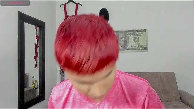 Snapshot of Lyam_ap chatting on 12/18/24, 09:25 Lyam ap online show from 12/18/24, 09:25