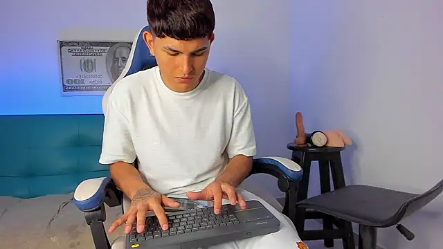 Lyam ap online show from 03/22/26, 09:40