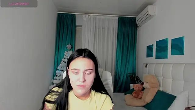 Snapshot of CooperAllana chatting on 12/27/24, 07:08 CooperAllana online show from 12/27/24, 07:08