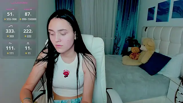 Snapshot of CooperAllana chatting on 12/27/24, 01:18 CooperAllana online show from 12/27/24, 01:18