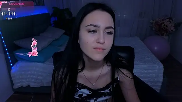 Snapshot of CooperAllana chatting on 02/11/25, 08:37 CooperAllana online show from 02/11/25, 08:37