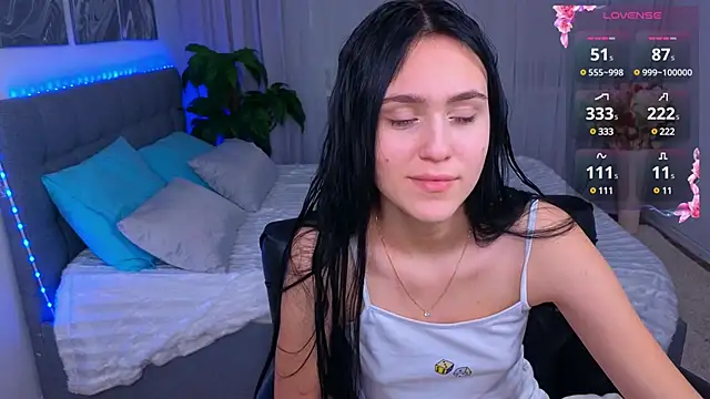 Snapshot of CooperAllana chatting on 02/24/25, 09:00 CooperAllana online show from 02/24/25, 09:00