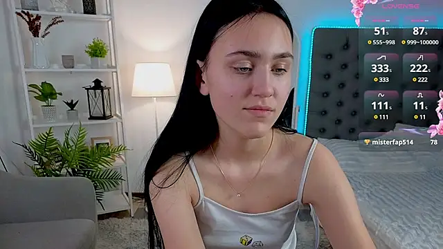 Snapshot of CooperAllana chatting on 02/25/25, 12:13 CooperAllana online show from 02/25/25, 12:13