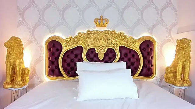 KendralHolson online show from 10/04/25, 04:32