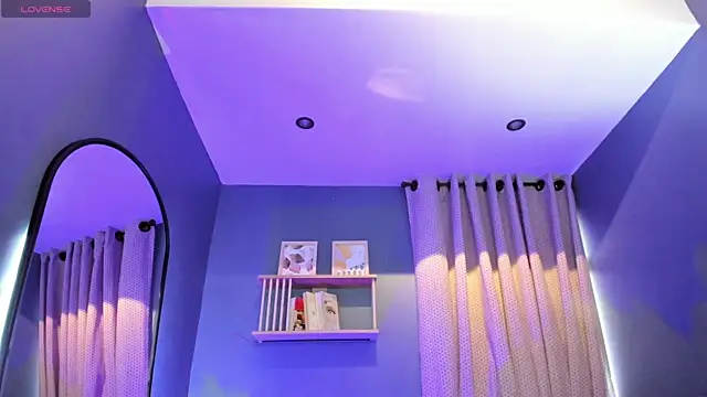 ebbafernandez  online show from 07/13/26, 12:08