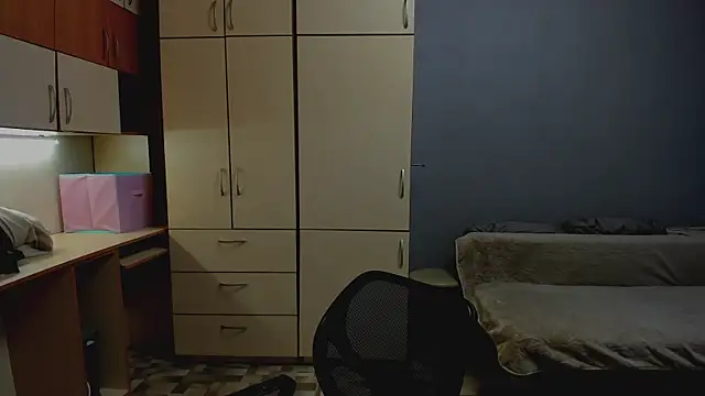 Snapshot of Miss_Elsa_ chatting on 01/15/26, 09:58 Miss Elsa online show from 01/15/26, 09:58