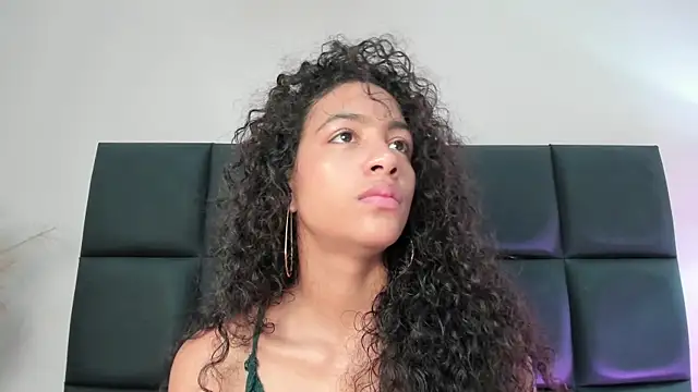 AntonellaHall  online show from 04/10/26, 06:34