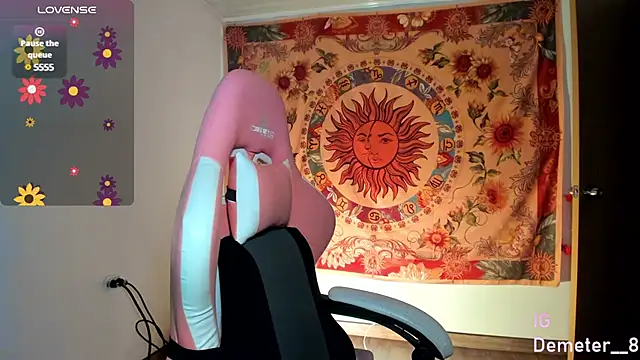 Demeter   online show from 03/04/25, 01:12