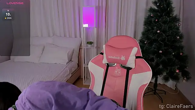 Snapshot of ClaireFaers_ chatting on 12/05/24, 02:09 ClaireFaers online show from 12/05/24, 02:09